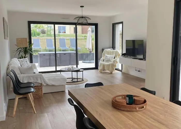 Maison Neuve Mer, Plage, Gr 34 A Pieds * Assérac